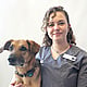 Amelia, legitimerad veterinär.