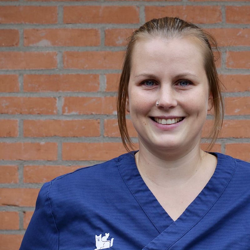 Foto av Linette Lavesson, Djurvårdare nivå III