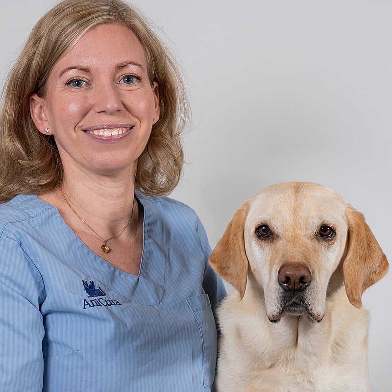 Foto av Elin Mård, Legitimerad Veterinär