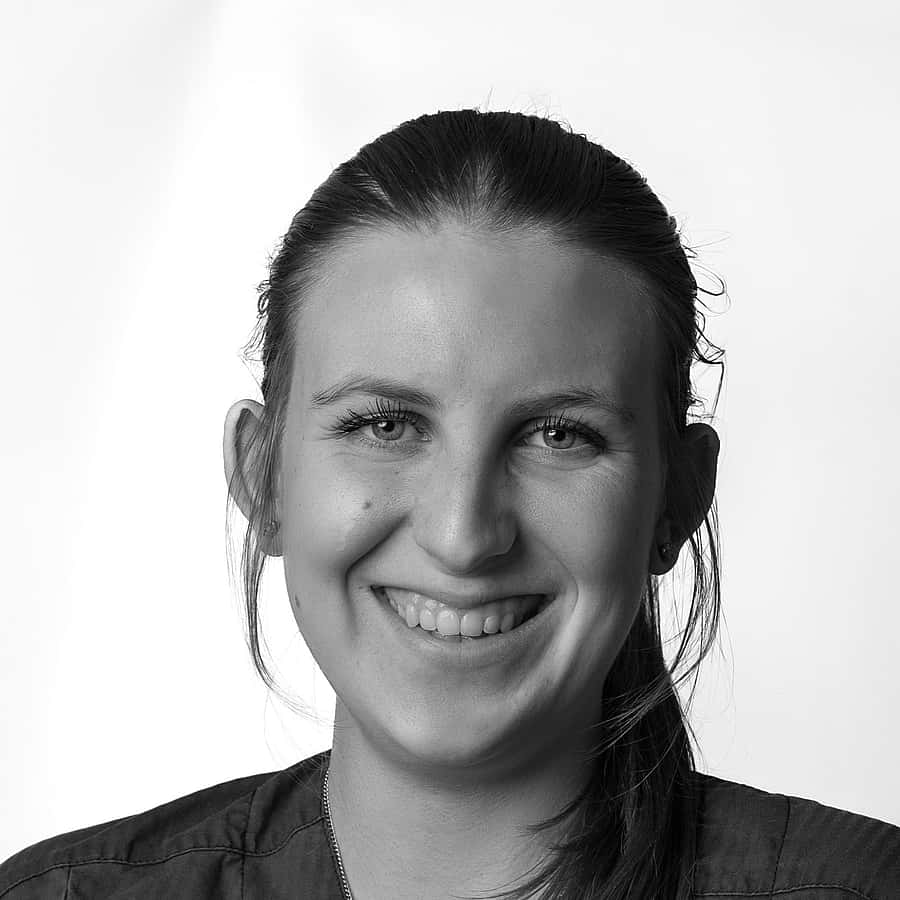Ellen, djurvårdare.