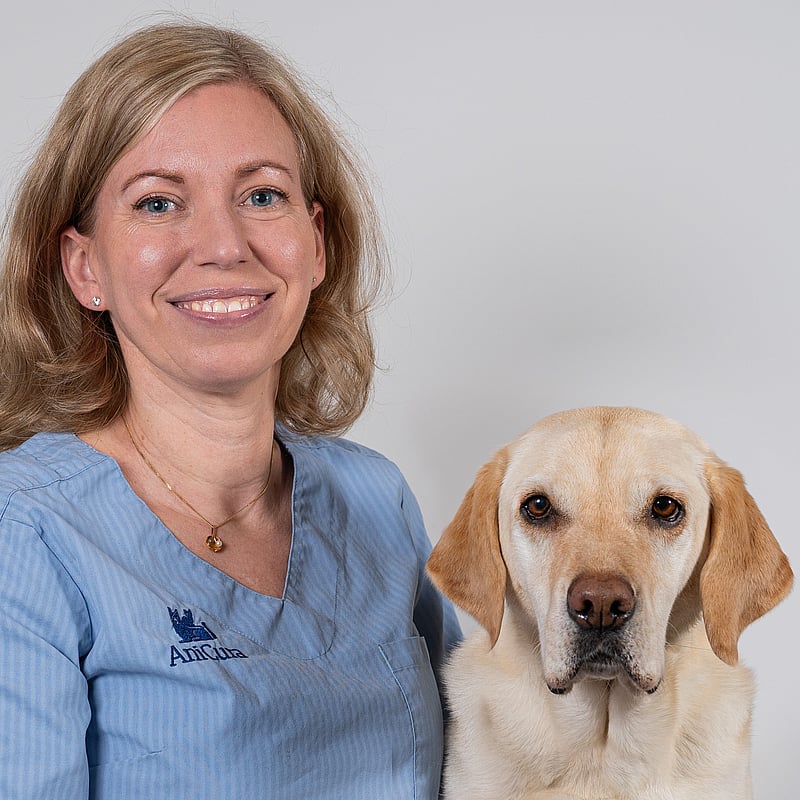 Foto av Elin Mård, Legitimerad Veterinär