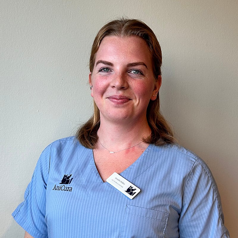 Foto av Jennifer, Legitimerad Djursjukskötare
