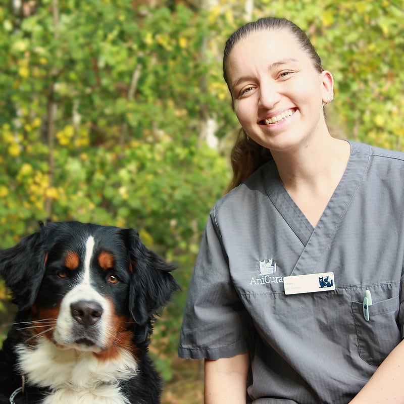 Foto av Helen, Legitimerad Veterinär