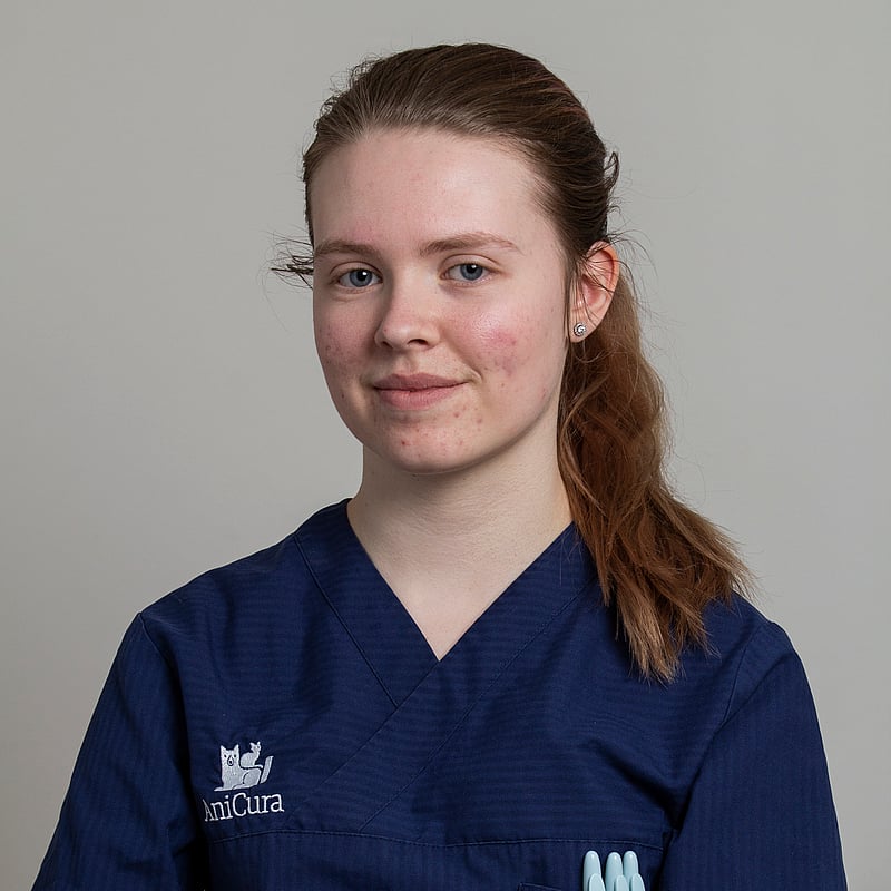 Foto av Felicia Johnsson, Djurvårdare